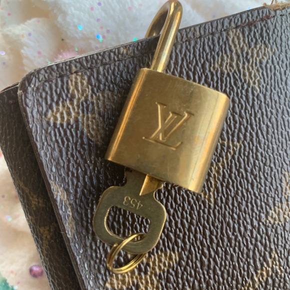 Louis Vuitton Handbags - Authentic Louis Vuitton Lock&Key #453